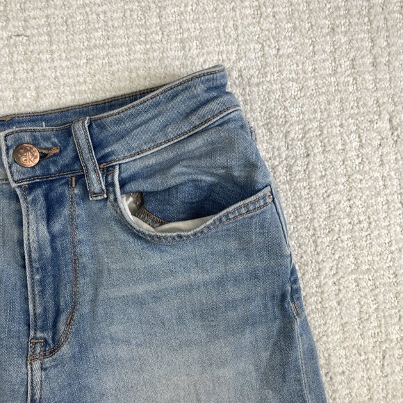 Calvin Klein Summer Jean Shorts Womens Size 25 Light Blue Distressed Cut Off - Picture 3 of 14